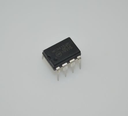 MC34152PG Máy điều khiển MOSFET kép 1.5A Điện cực 12V-18V Cung cấp 50ns Tăng / giảm DIP-8 -40 °C đến +85 °C