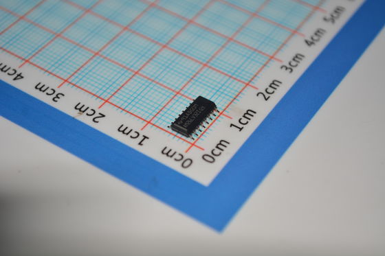AM26LV32IDR Quad Differential Receiver 3V đến 3.6V Hoạt động 32Mbps ±15kV ESD An toàn thất bại 8kV HBM Industrial Temp TTL/CMOS cho RS-422/485 Networks