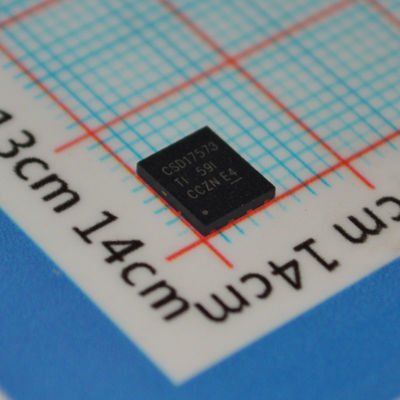 CSD17573Q5BT MOSFET NexFET™ kênh N 40V với RDS(on) 1.7mΩ, Dòng điện 75A, Đánh giá 175°C, Qg thấp, Gói SON 5mm×6mm, Đạt chuẩn AEC-Q101 and Thiết kế không chì