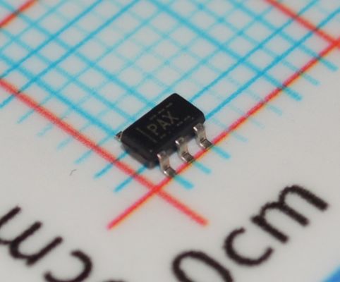 TLV70450DBVR 5V 150mA IQ cực thấp (300nA) LDO với PSRR cao (70dB) 2% Độ chính xác ổn định với 1μF Ceramic Capacitor Enable Pin và bảo vệ nhiệt trong gói SOT-23