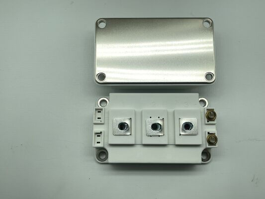 SKM400GB12E4 1200V 400A IGBT Module Low Vce ((sat) High Short Circuit Robustness Low Switching Loss High Isolation Industrial Grade Cho động cơ và UPS công nghiệp