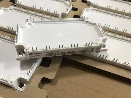 FP100R12KT4 1200V 100A PIM IGBT Module TRENCHSTOP TM IGBT4 Low VCE ((sat) 2.1V Integrated Rectifier and Brake Copper Baseplate NTC Loss Low Switching For Motor Drives Các bộ điều khiển động cơ
