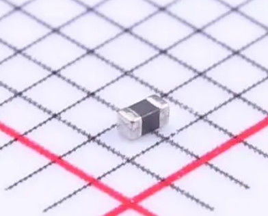 BLM15AG221SN1D 220Ω Ferrite Bead 0402 (1005 Metric) 1A Đánh giá hiện tại Kháng cao @ 100MHz, Wide Temp -55 °C đến +125 °C AEC-Q200