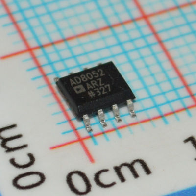 AD8052AR: Bộ khuếch đại kép 300MHz, tốc độ quay 140V/μs, nhiễu 4.5nV/√Hz, Nguồn ±5V đến ±15V, SOIC-8, -40°C đến +85°C