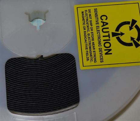 SIT8002AC-13-33E-50.00000T Máy dao động MEMS 50MHz ±50ppm Khả năng ổn định 1,8-3,3V Điện 2.5mA Lượng thấp LVPECL đầu ra -40 °C đến +85 °C AEC-Q100 đủ điều kiện