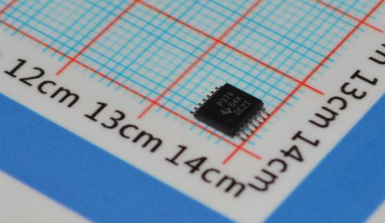 TLC374CPWR Quad CMOS Comparator 2μs Phản ứng 2.7-16V Tượng 1mV Offset Push-Pull Output TSSOP-14 -40 °C đến +125 °C Công nghiệp