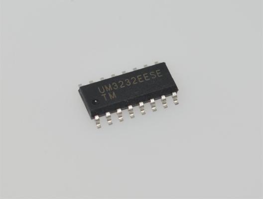 UM3232EESE 3V-5.5V Bộ thu phát RS-232 1Mbps 2Tx/2Rx ±15kV ESD SOIC-16 -40°C đến +85°C