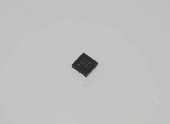 ADM7170ACPZ-3.3-R7 3.3V 2A LDO Regulator 1.8-6.5V Input 1μV RMS Ranh thanh 75dB PSRR LFCSP-8 -40°C đến +125°C AEC-Q100