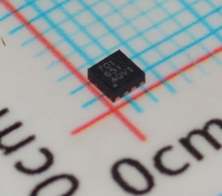 BQ294701DSGR - Bộ bảo vệ pin Li-Ion với phát hiện quá/dưới điện áp 2 pin, dòng điện 1µA, dải điện áp 3.6V-10V, thời gian đáp ứng 1ms, ngắt nhiệt và gói DSBGA