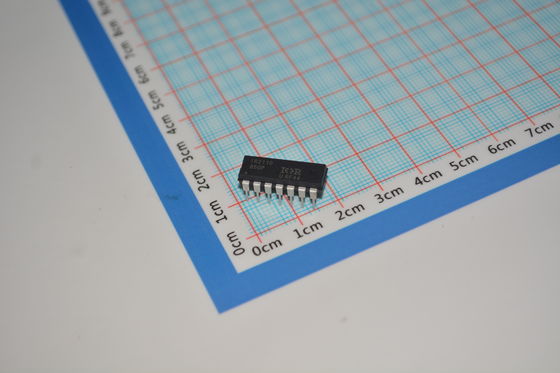 IR2110PBF Trình điều khiển bên cao/thấp với định mức 600V, Đầu ra đỉnh 2.5A, Nguồn 10V-20V, Chuyển mạch 120ns, Bảo vệ UVLO and Gói PDIP nhỏ gọn