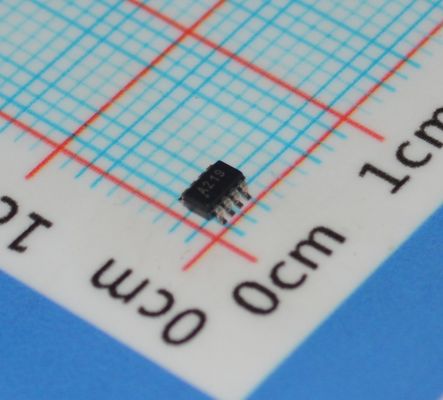 INA219AIDCNR Bộ điều khiển điện dòng/năng lượng chính xác cao với giao diện I2C 0.1% Độ chính xác 26V, Phạm vi cảm biến hai hướng Offset thấp Mini SOT-23 Package Programmable Calibration and Alerts