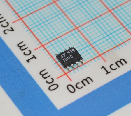 LT1800CS8#PBF Op Amp 100MHz Gain BW 450V/μs Slew Rate 3.5nV/√Hz tiếng ồn 2.7-12.6V Supply Rail-to-Rail I/O 8-Pin SOIC -40°C đến 85°C Lượng thấp
