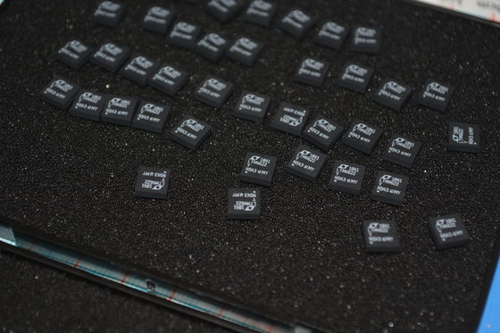 LTM4622IY 4A 20V Đồng bộ Step-Down μModule Regulator với hiệu suất 95% 3.1-20V Input ±1.5% Output Accuracy 2.5MHz Switching và 6.25mm × 6.25mm BGA Package