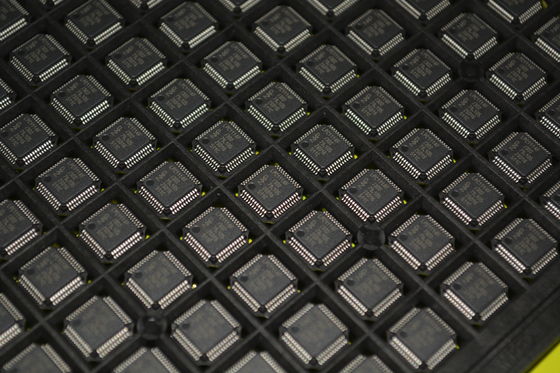 LPC1114FBD48/302 ARM Cortex-M0 MCU 32-bit, CPU 50MHz, 32KB Flash, 8KB SRAM, ADC 12-bit, 42 GPIO, UART/SPI/I2C, Tiết kiệm điện năng < 1μA Chế độ Ngủ sâu