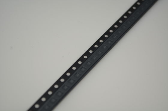 BQ29700DSER Bộ bảo vệ Li-ion 2-4S Tiêu thụ điện cực thấp Giám sát điện áp độ chính xác cao Bảo vệ quá áp Bảo vệ thiếu áp Phát hiện tải Chống đoản mạch Gói DSBGA nhỏ gọn