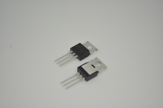 IRFB4227PBF 200V/195A MOSFET với Ultra-Low 4.5mΩ Rds ((on) TO-220 Package Logic-Level Drive Avalanche Rated Fast Switching High Efficiency Thiết kế mạnh mẽ cho hệ thống điều khiển và năng lượng động cơ