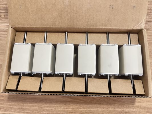 NH1GG69V125P IGBT 125A/1200V Công suất Thấp Mất mát Hiệu suất Cao 175°C Độ bền cao Cách ly hoàn toàn Thiết kế nhỏ gọn cho Bộ biến tần Công nghiệp and EV