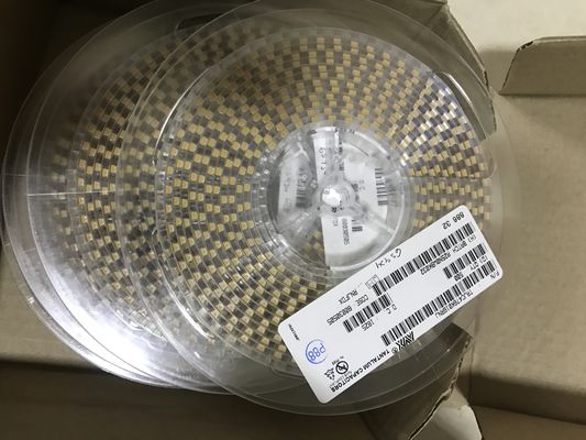 GRM0335C1H5R6BA01D 5.6pF ±0.1pF 0402 MLCC với điện áp định mức 50V, điện môi C0G (NP0) cho độ ổn định tối ưu, hệ số Q cao, tổn thất cực thấp, không chứa halogen và đóng gói dạng băng và cuộn cho mạch điện ô tô