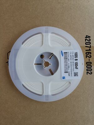 Miniature 0402 X5R MLCC 0.1μF Capacity cao 16V Đánh giá Độ ổn định tần số cao ESR thấp RoHS phù hợp độ tin cậy vượt trội cho việc tách và lọc tiên tiến trong điện tử nhỏ gọn