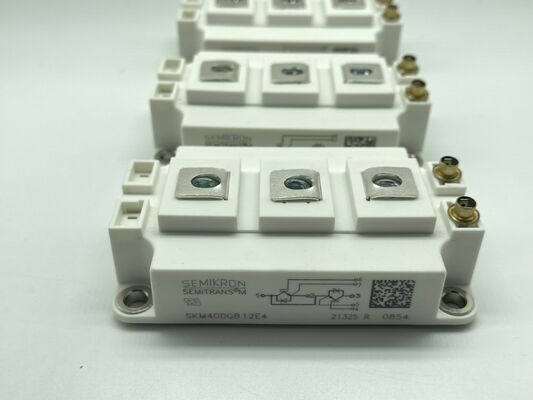 SKM400GB12E4 1200V 400A IGBT Module Low Vce ((sat) High Short Circuit Robustness Low Switching Loss High Isolation Industrial Grade Cho động cơ và UPS công nghiệp