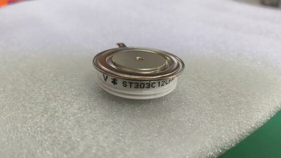 VS-ST303C12CFK0 Mô-đun IGBT 1200V 300A Vce(sat) Thấp Tổn Thất Thấp Độ Bền Cao Tích Hợp NTC Chuyển Mạch Nhanh Cho Ổ Đĩa Công Nghiệp và Bộ Biến Tần UPS