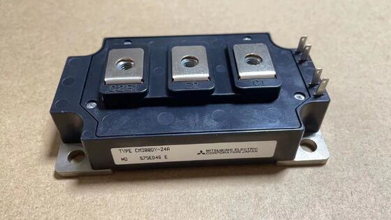 CM300DY-24A Mô-đun IGBT kép 1200V 300A Điện áp bão hòa thấp VCE(sat) 2.7V Tổn thất chuyển mạch thấp Khả năng chịu đựng ngắn mạch cao Cách ly cao Dành cho Ổ đĩa công nghiệp hạng nặng và UPS