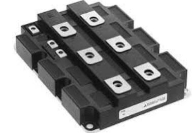 CM900HC-90H 900V 900A High Current IGBT Module Low VCE ((sat) 2.7V High Short Circuit Ruggedness Low Switching Loss High Isolation For Heavy Industrial Drives and Mega UPS (Điều này được sử dụng cho các ổ đĩa công nghiệp nặng và siêu UPS)