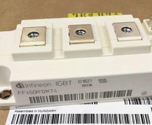 SKM400GB12T4 1200V 400A Mô-đun IGBT Kép TRENCHSTOP™ IGBT4 VCE(sat) Thấp 1.75V Khả năng SC 10μs Đi-ốt CAL Tổn thất chuyển mạch thấp SEMITRANS3 Chứng nhận UL cho Ổ đĩa Công suất Cao