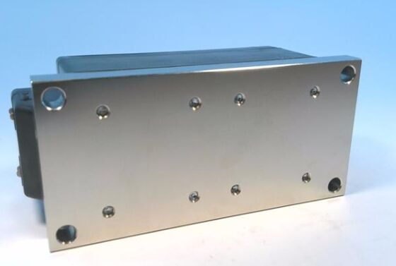 TT600N16KOF 1600V 600A Dual Thyristor Module Low VF 1.32V High Surge 21kA Pressure Contact Technology Isolated Baseplate Trench Gate UL được chứng nhận cho các bộ khởi động mềm và bộ chỉnh sửa