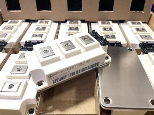 FF400R06KE3HOSA1 IGBT mô-đun 600V 400A công nghệ dừng rãnh nửa cầu VCEsat cao tốc độ công nghiệp