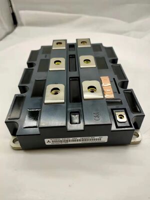 CM900HC-90H 900V 900A High Current IGBT Module Low VCE ((sat) 2.7V High Short Circuit Ruggedness Low Switching Loss High Isolation For Heavy Industrial Drives and Mega UPS (Điều này được sử dụng cho các ổ đĩa công nghiệp nặng và siêu UPS)
